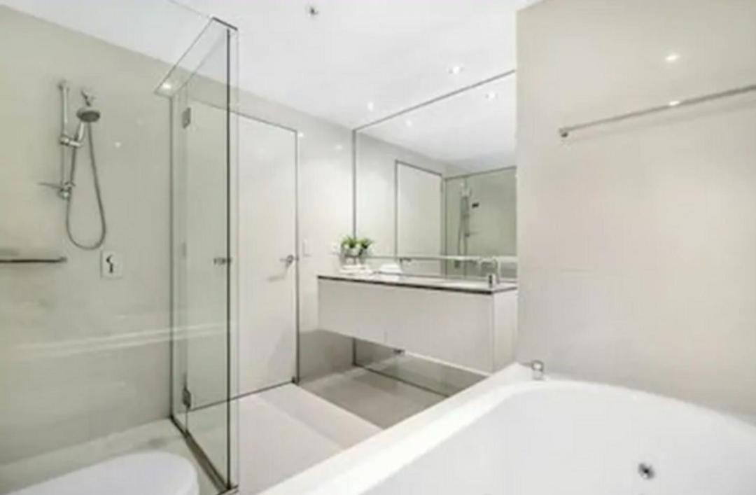 Circle Surfers Paradise Holidays Extérieur photo