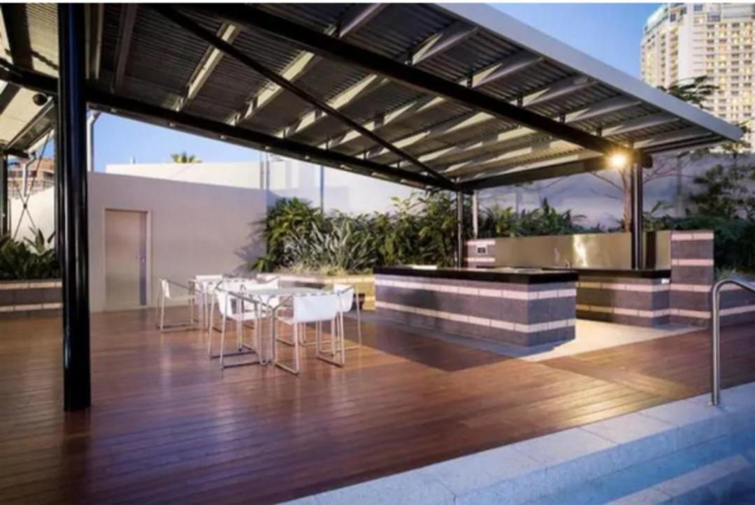 Circle Surfers Paradise Holidays Extérieur photo