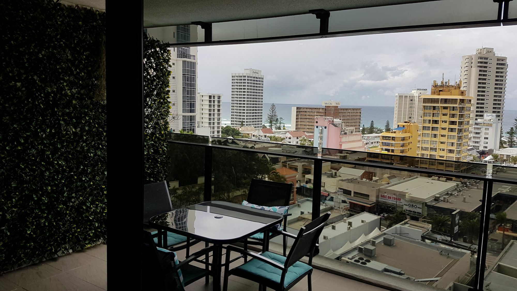 Circle Surfers Paradise Holidays Extérieur photo